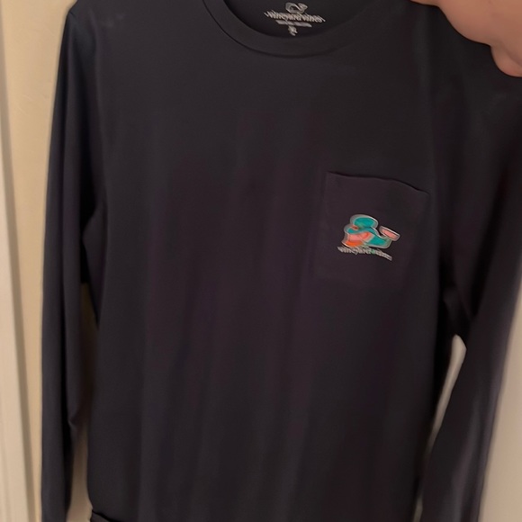 Vineyard vines X-Large long sleeve tee - Picture 1 of 2
